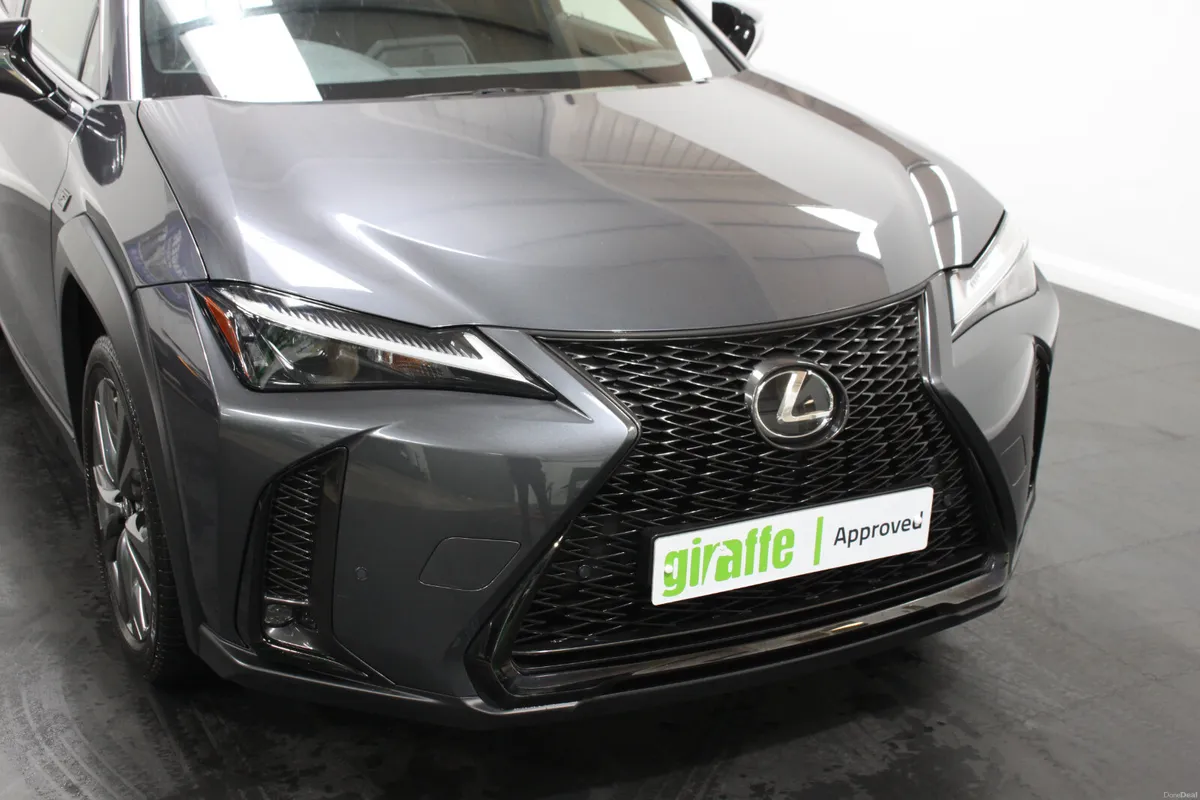 Lexus UX 2023 - Image 4