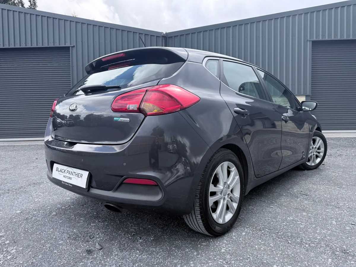 Kia Ceed 141’ TX 1.6 Petrol EcoDynamics Hatchback - Image 4