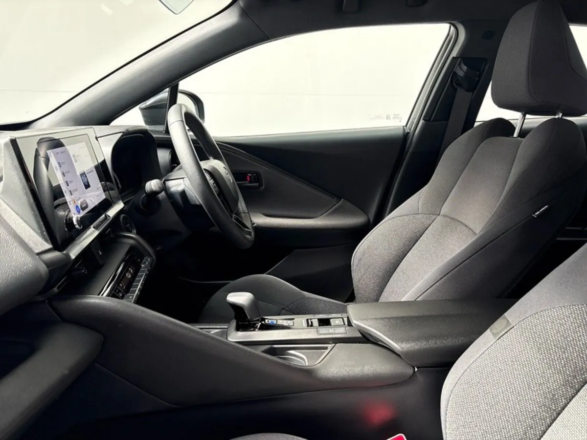 Toyota C-HR C-HR HYBRID LUNA - Image 6