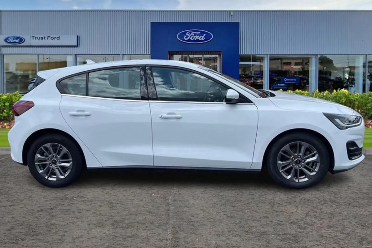 Ford Focus Titanium - Image 3