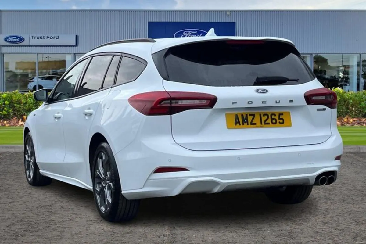 Ford Focus ST-Line - Image 2