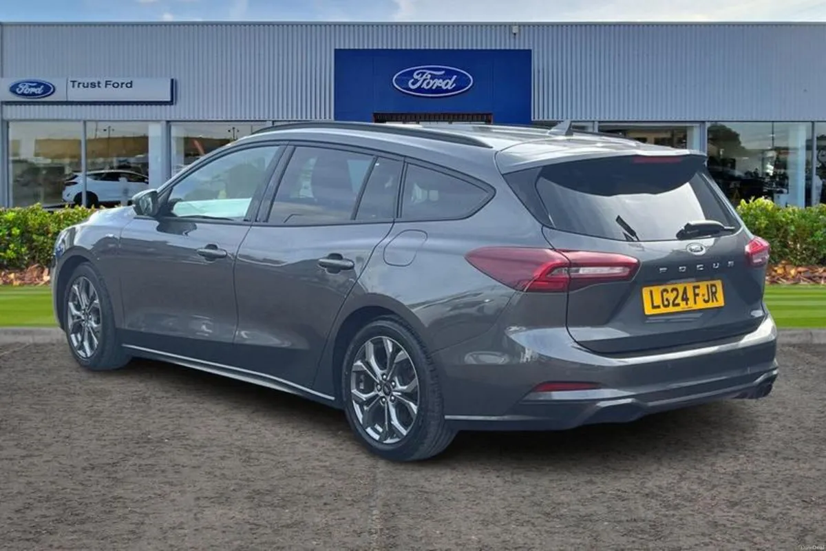 Ford Focus ST-Line - Image 2