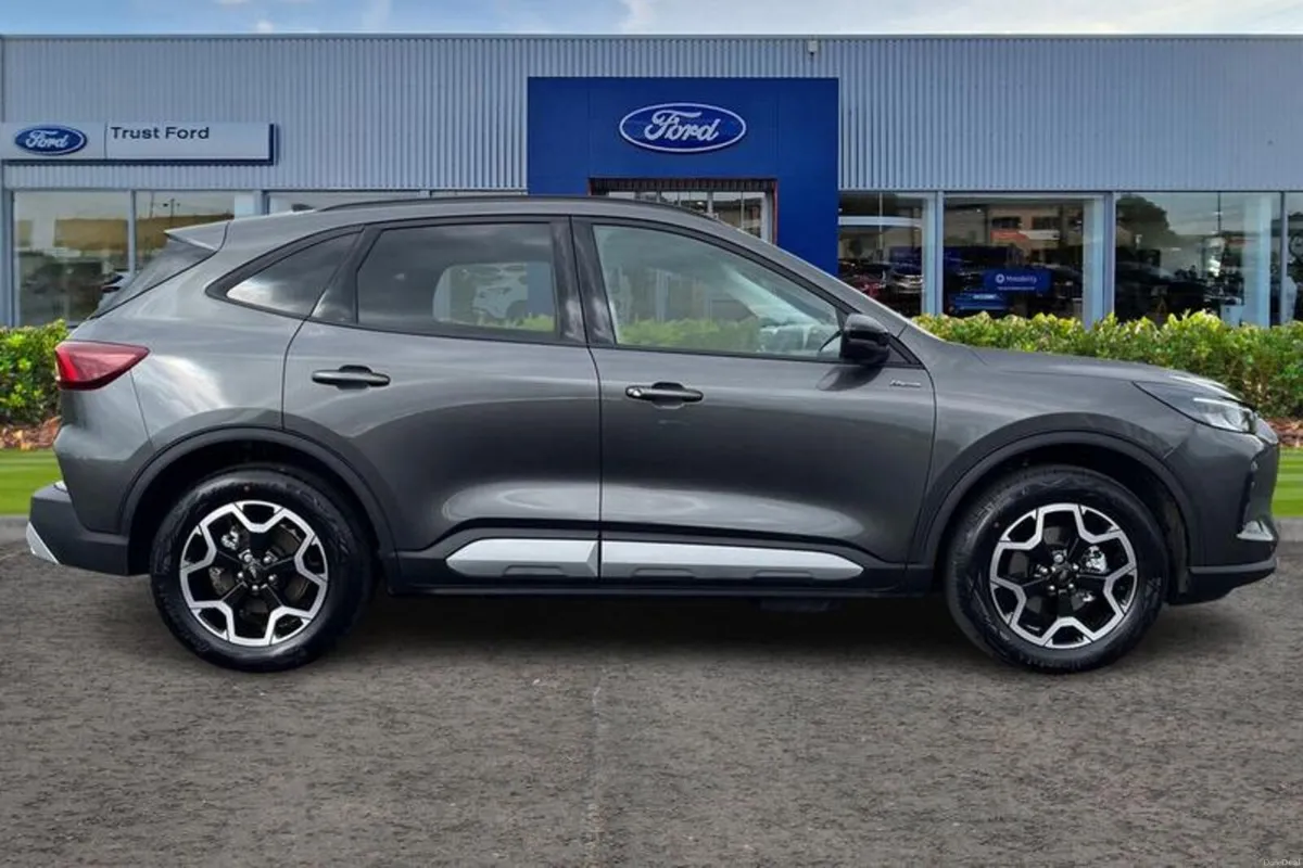 Ford Kuga Active - Image 3