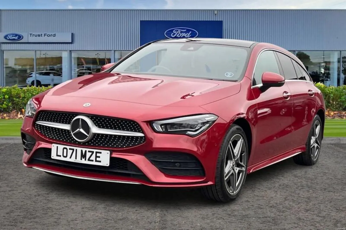 Mercedes-Benz CLA CLA 250e AMG Line Premium Plus 5 - Image 5