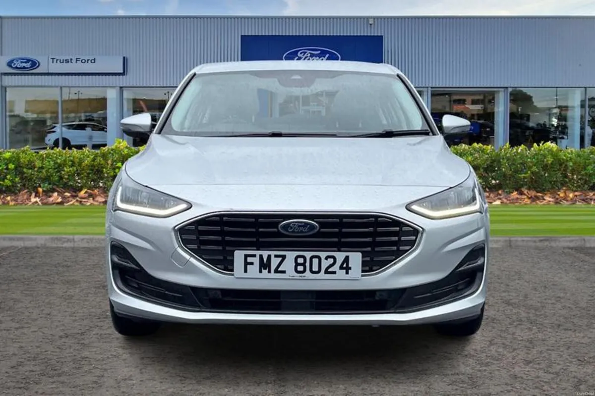 Ford Focus 1.0 EcoBoost Hybrid mHEV Titanium 5dr * - Image 6