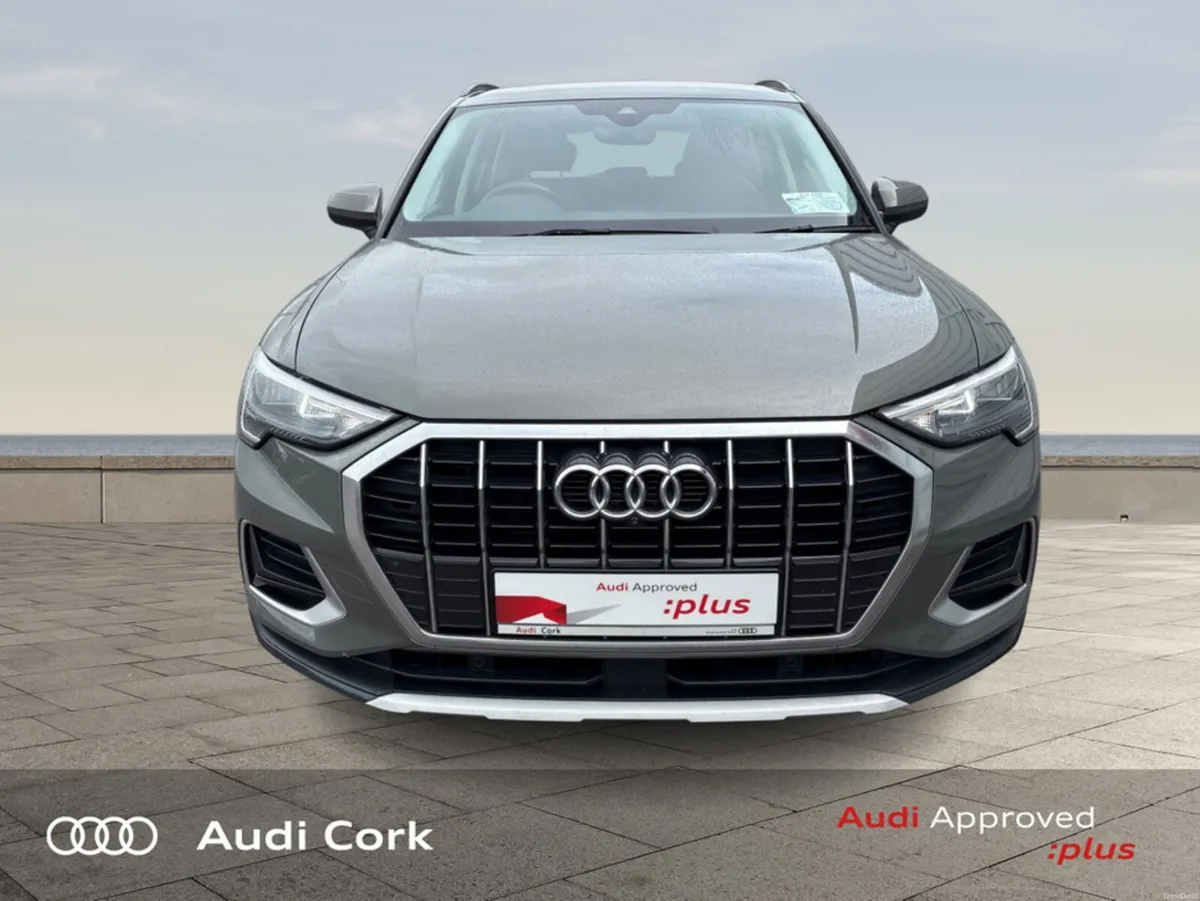 Audi Q3 2.0 35TDI 150BHP SE AUTOMATIC WITH COMFORT - Image 3