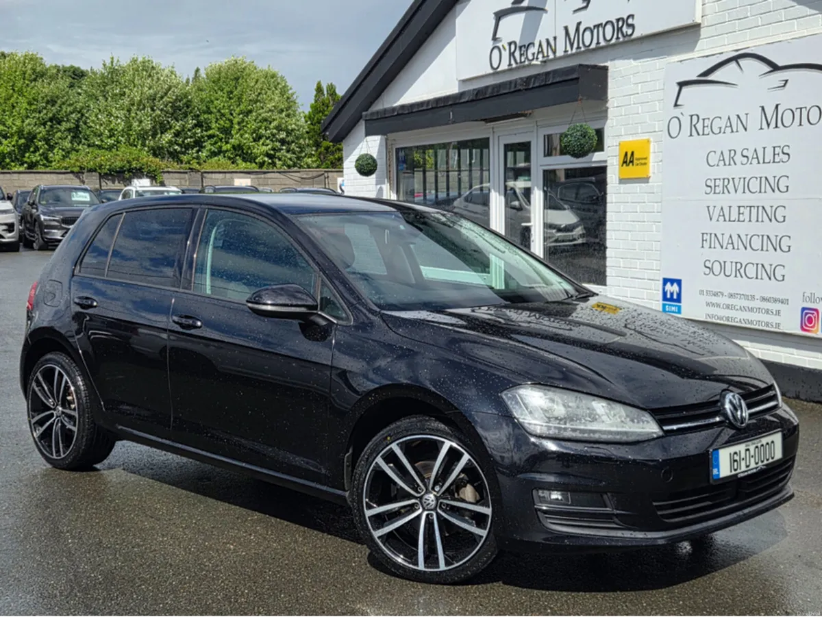Volkswagen Golf 1.2 TSI COMFORTLINE AUTO - Image 1