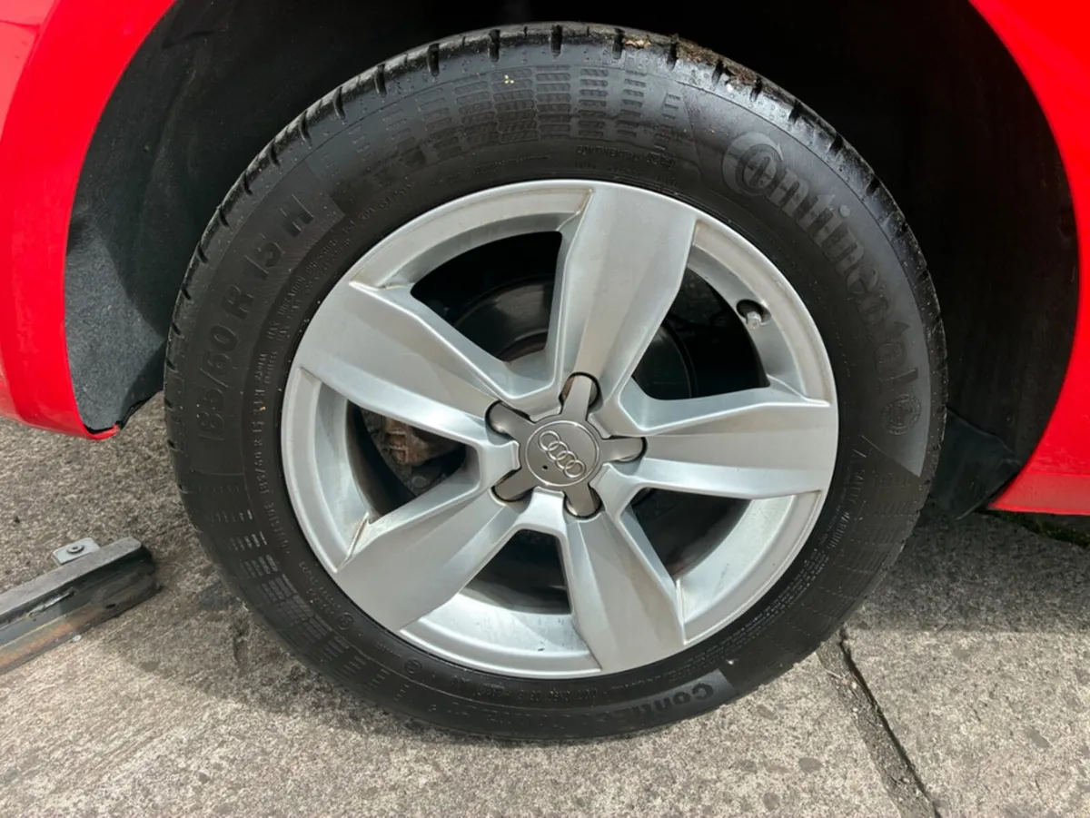 Audi A1 1.0 petrol automatic - Image 2