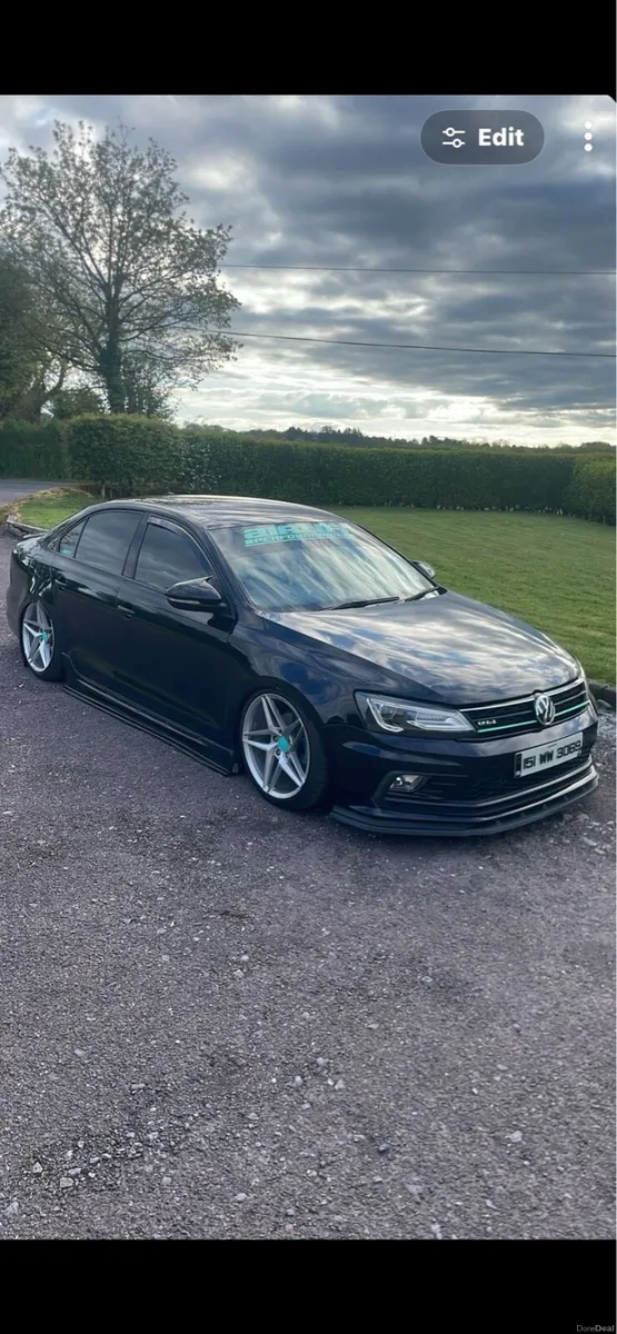 Bagged Jetta - Image 3
