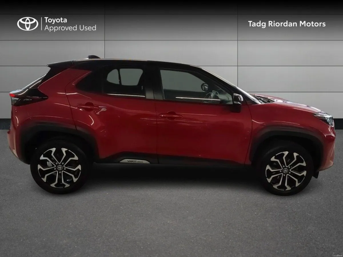 Toyota Yaris Cross LUNA SPORT - Image 3
