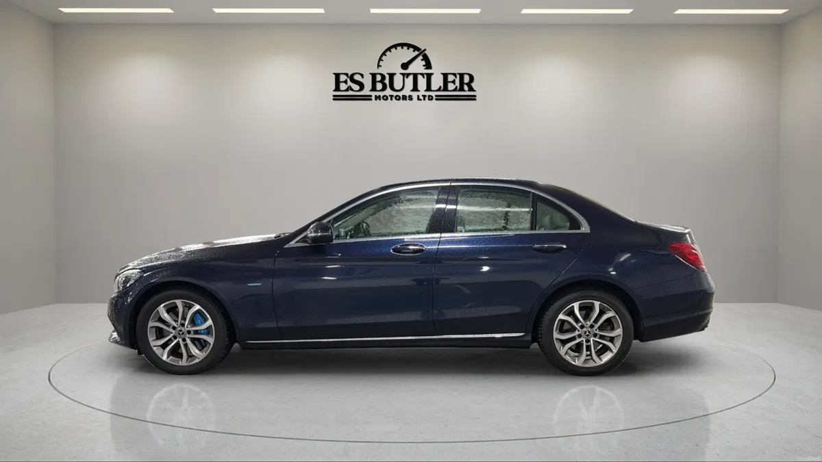 172 Mercedes-Benz C350e 2.0PHEV PREMIUM SPORT PLUS - Image 2