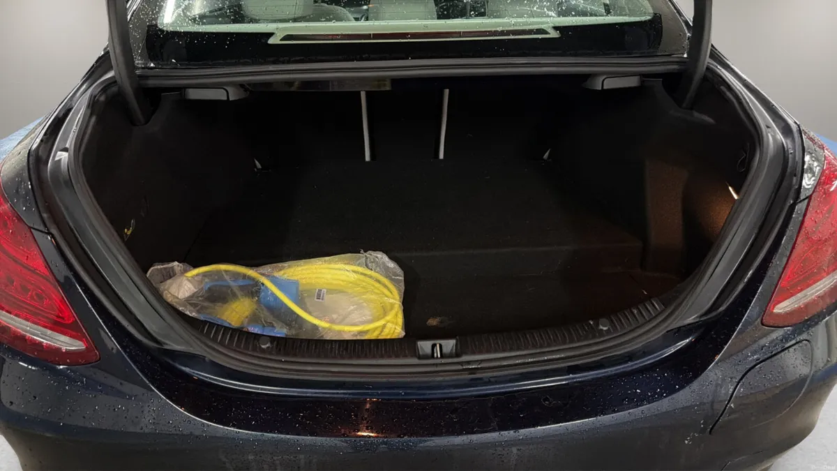 172 Mercedes-Benz C350e 2.0PHEV PREMIUM SPORT PLUS - Image 5