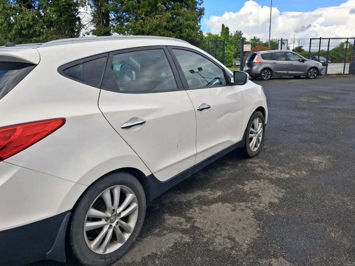 2012 HYUNDAI ix 35 . 4 WHEEL DRIVE. - Image 4