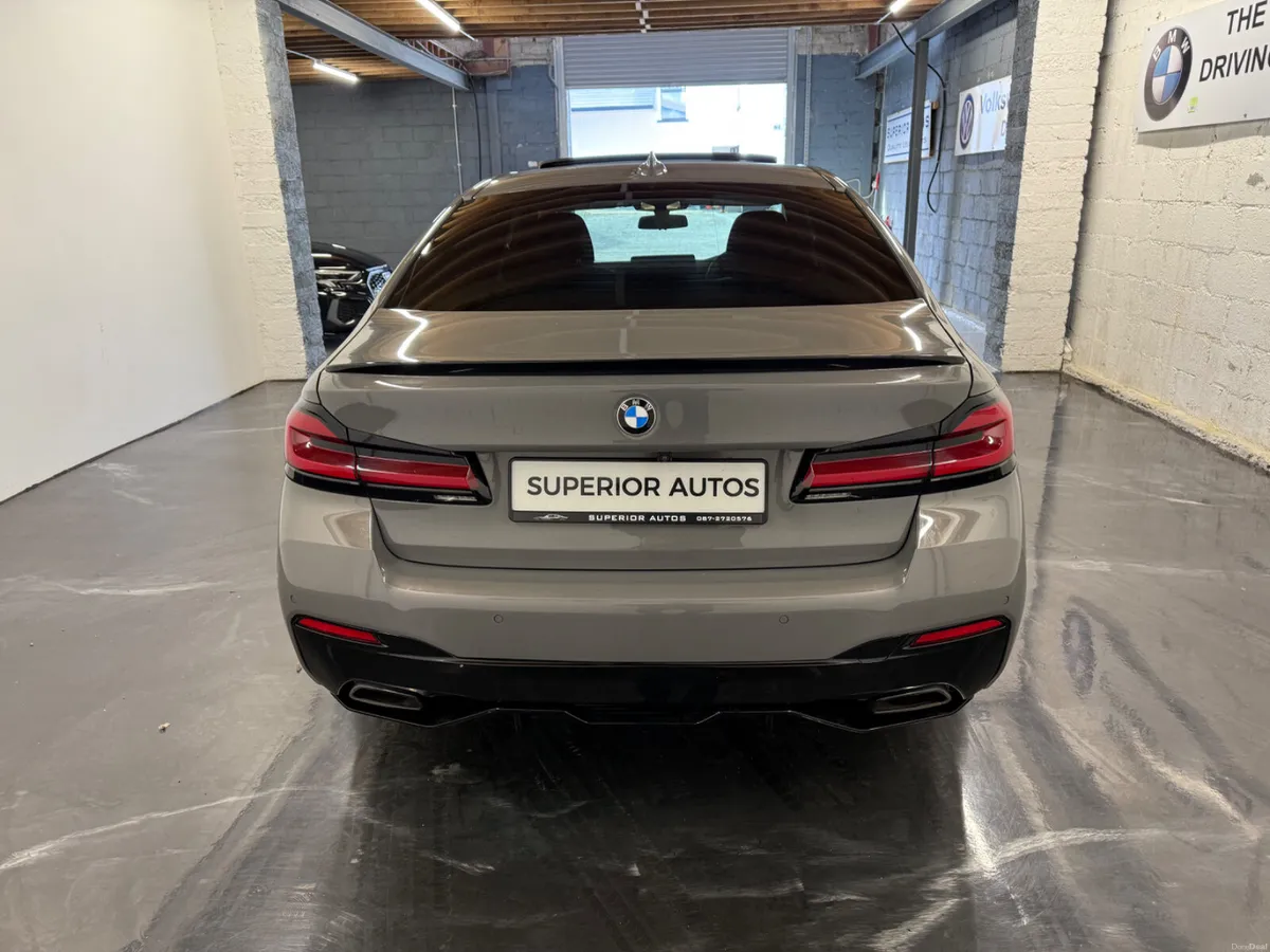 2022 BMW 5-Series 520d Msport PRO Auto - Image 4