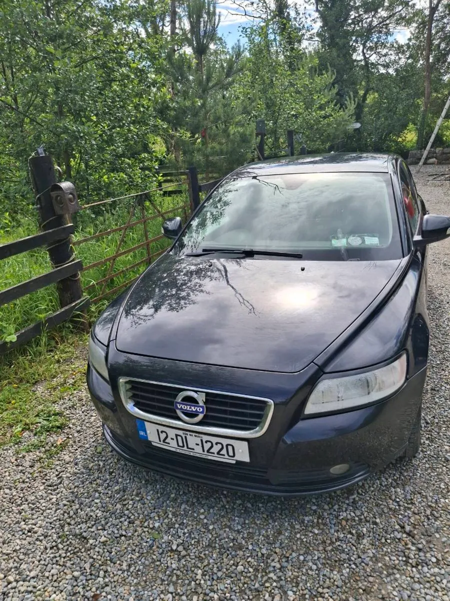 2012 volvo s40 - Image 1
