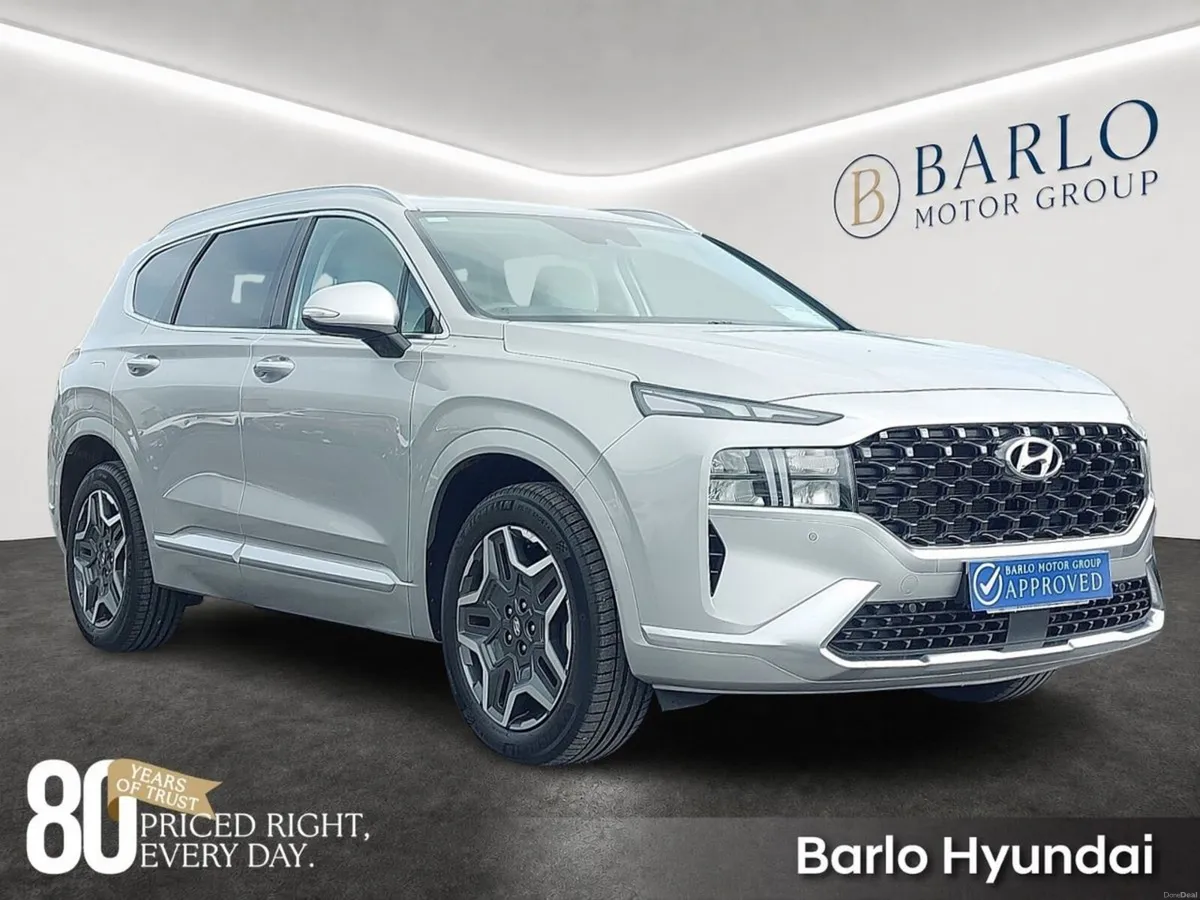 Hyundai Santa Fe 1.6 PHEV 4WD Executive Plus Auto - Image 3
