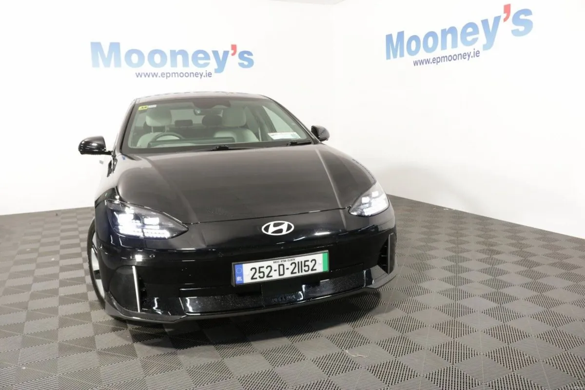 Hyundai IONIQ 6 Elegance 77kWH EV - Image 2