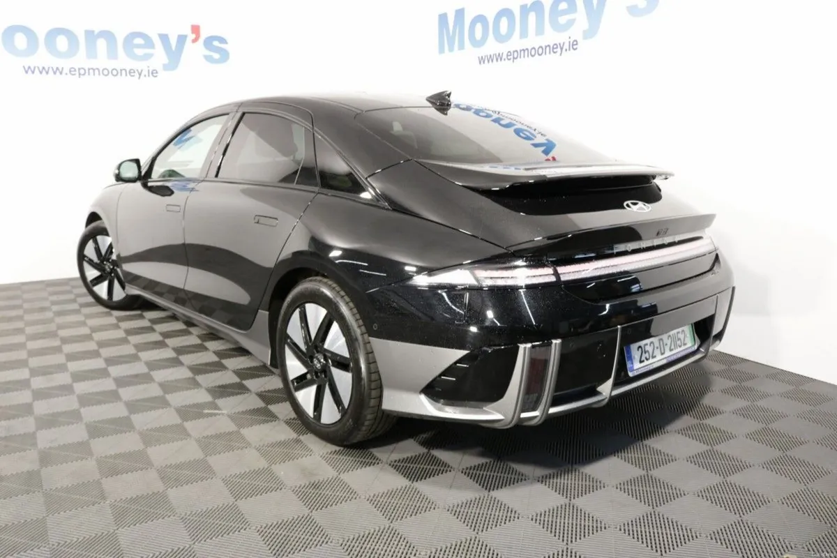Hyundai IONIQ 6 Elegance 77kWH EV - Image 4