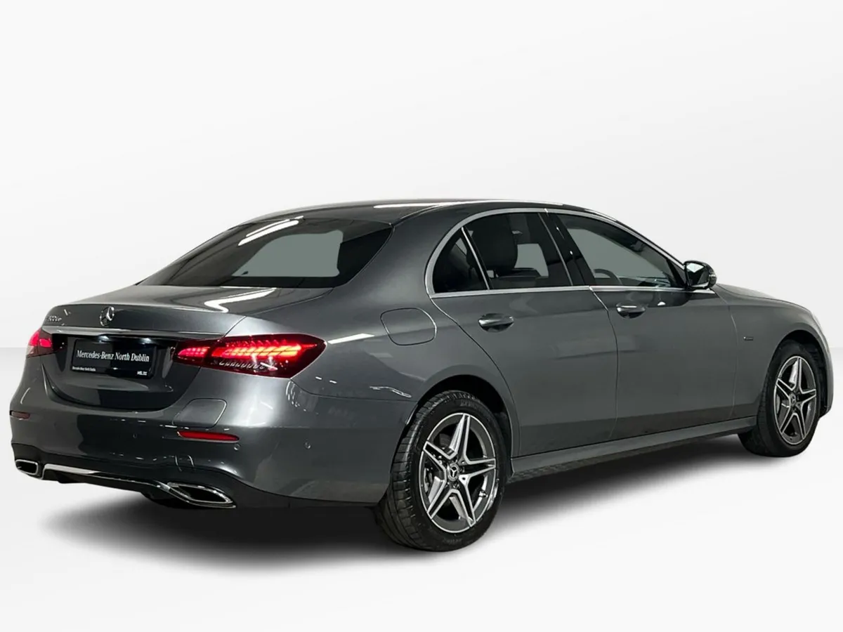 Mercedes-Benz E-Class 300de AMG - 18 Inch Alloys - - Image 4