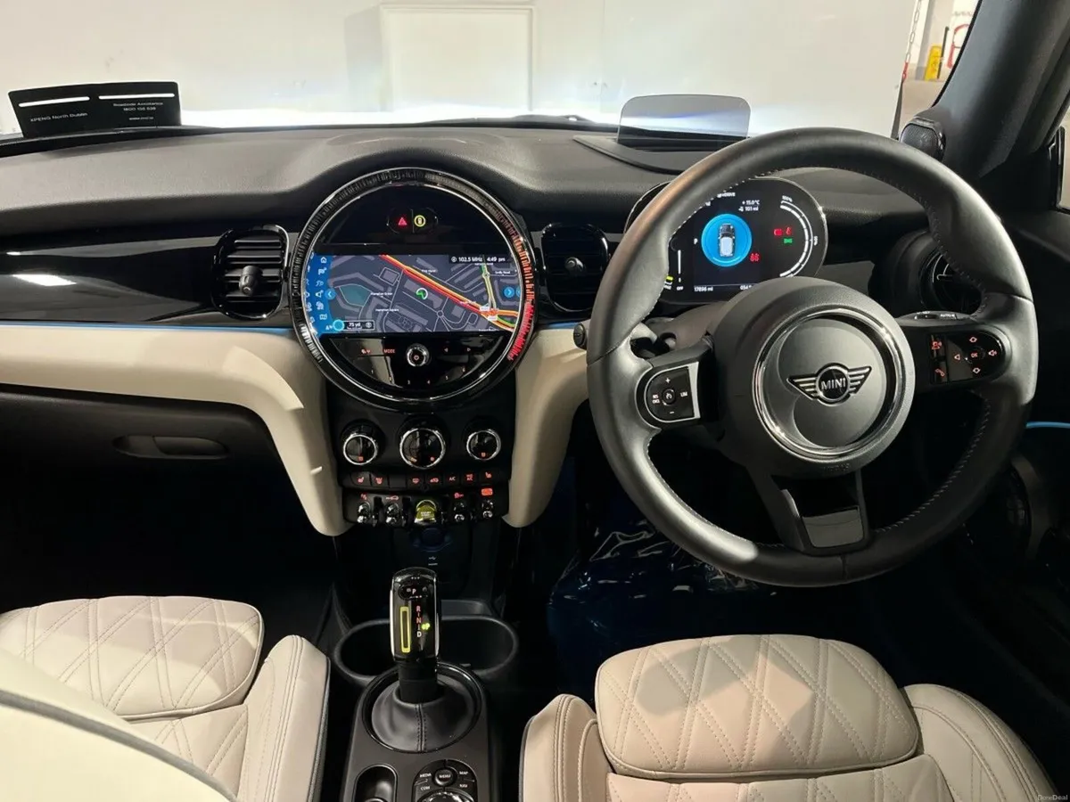 Mini Cooper LEVEL 3- FULL SERIVE HISTORY-LOW MILEA - Image 2
