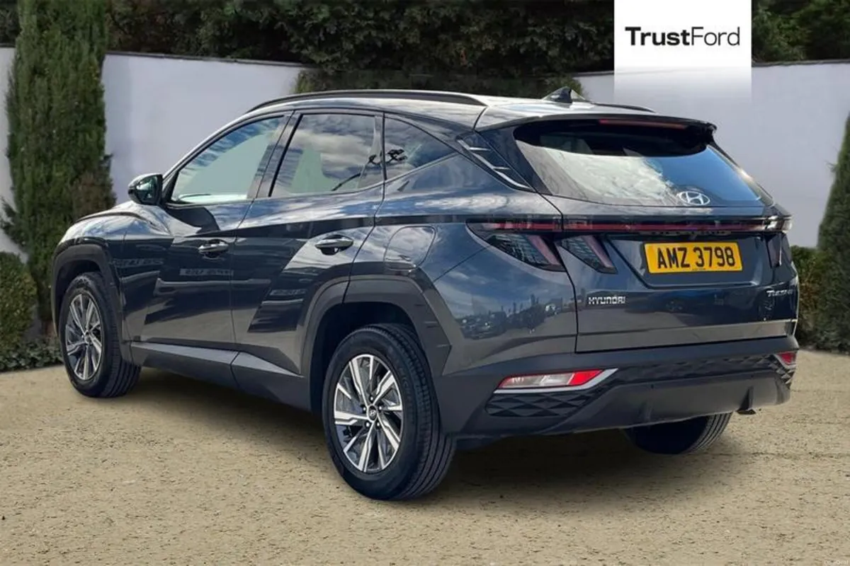 Hyundai Tucson SE Connect - Image 2