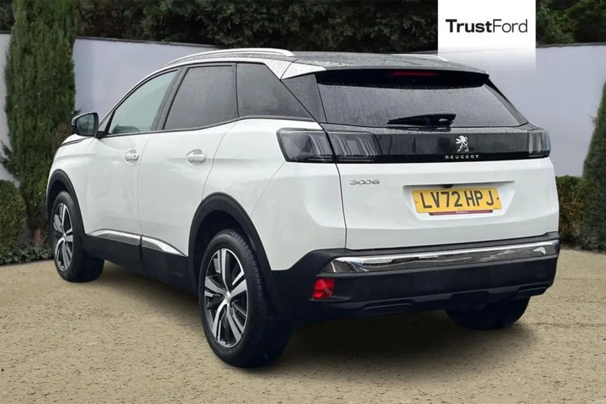 Peugeot 3008 Allure Premium+ - Image 2