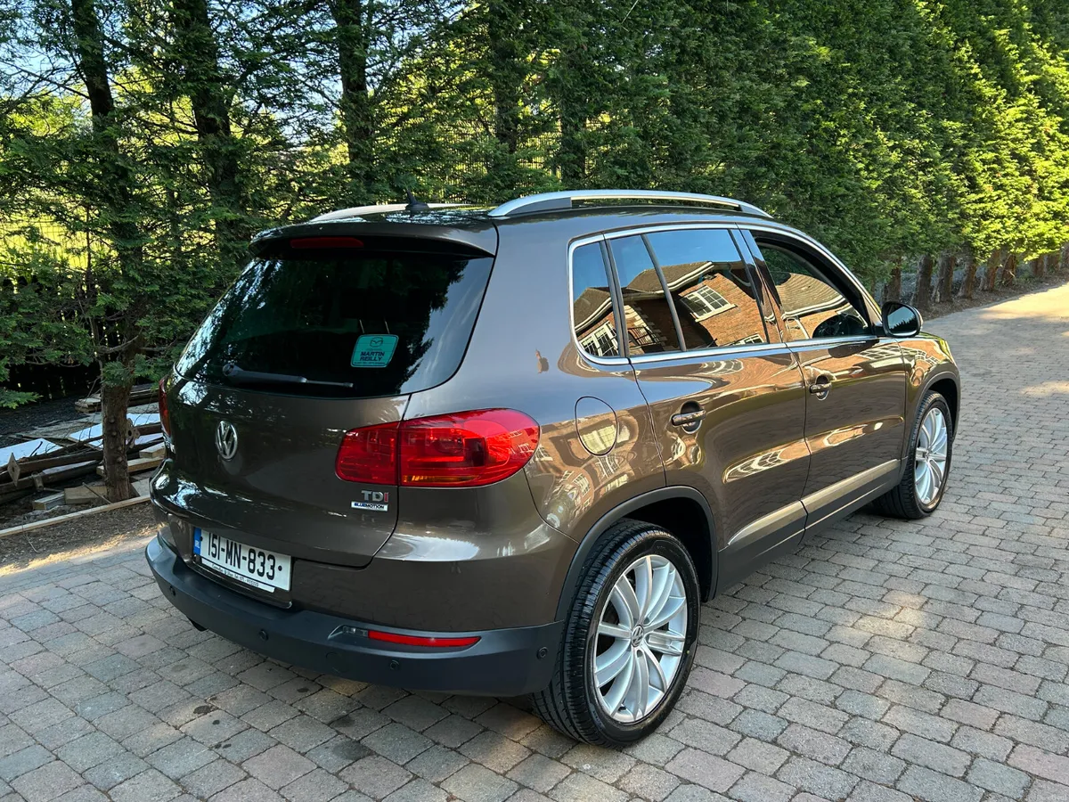 15 Volkswagen Tiguan 2.0TDI High Spec €9500 - Image 3