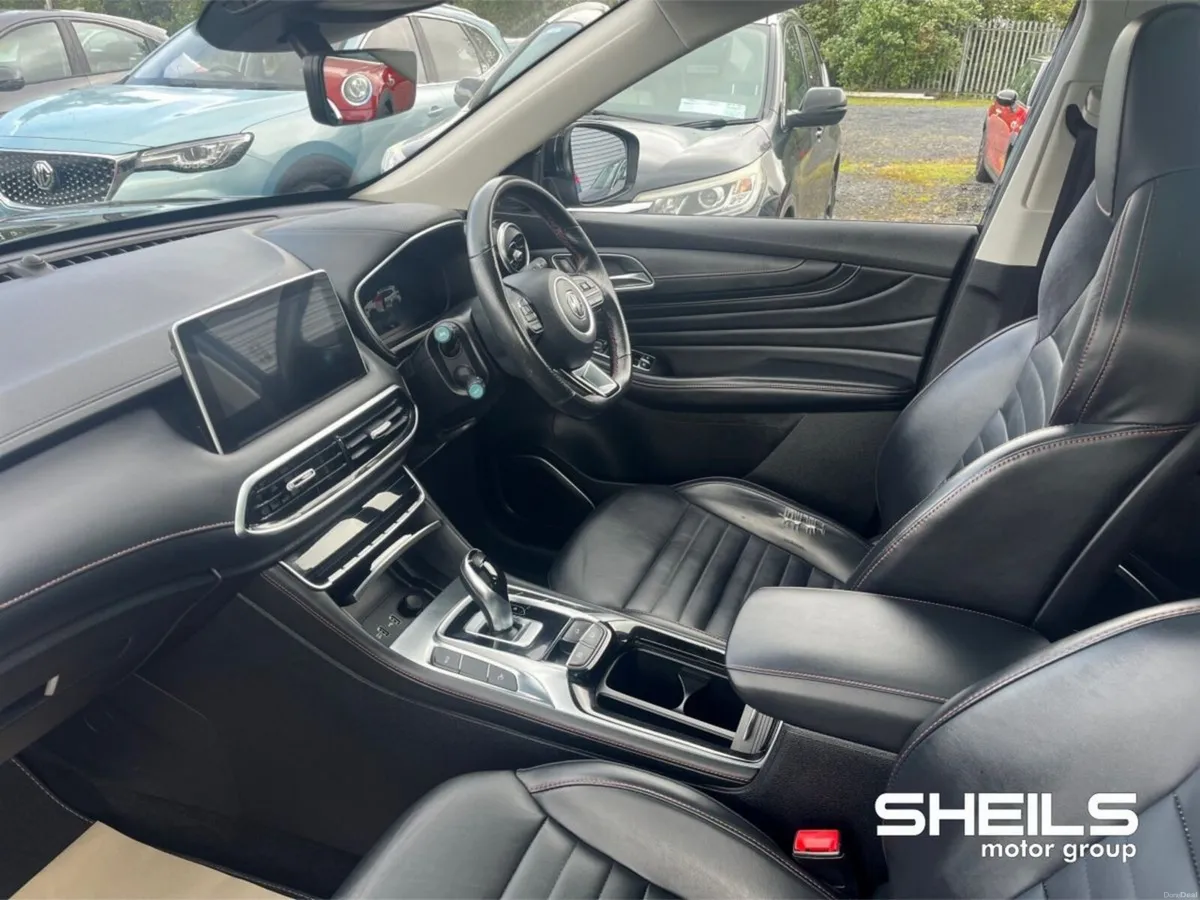 MG HS Plug-in Hybrid EV 2WD Auto Exclusive - Image 3