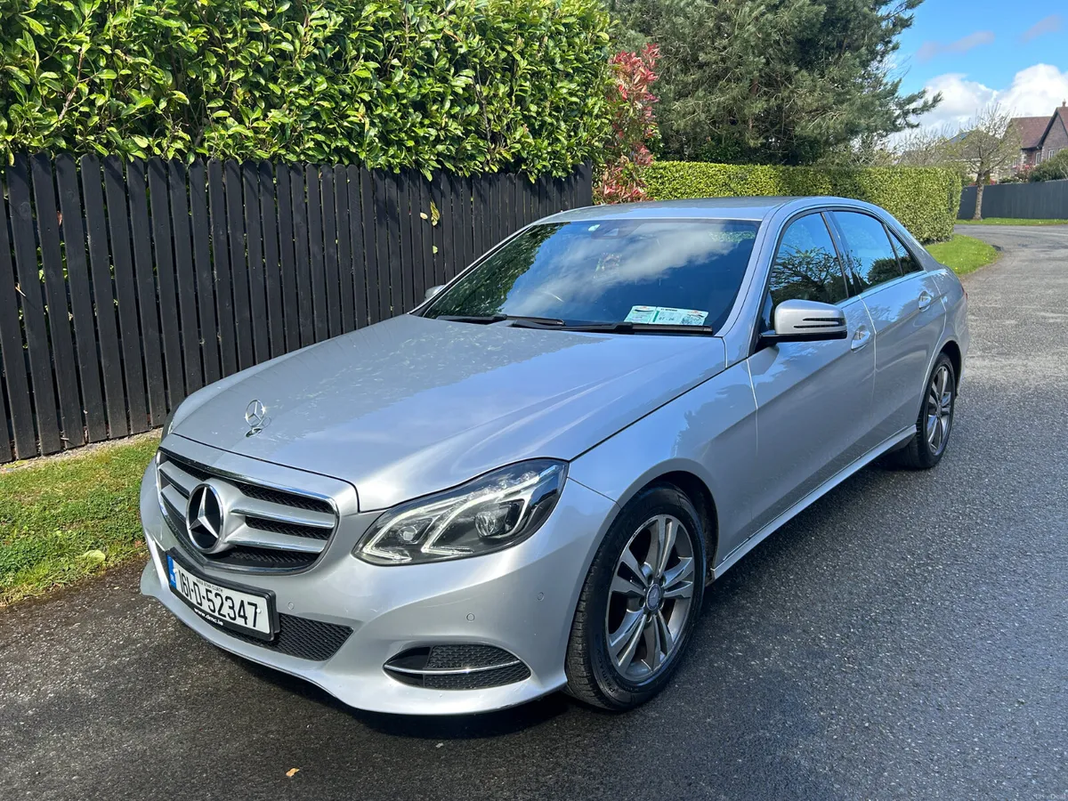 16 Mercedes-Benz E220D Low Km New NCT €12900 - Image 5