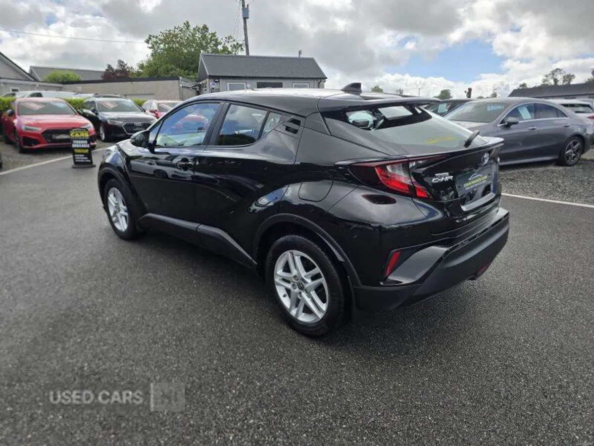 Toyota C-HR Icon - Image 3