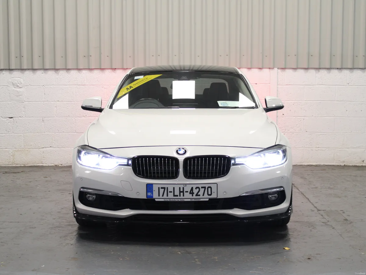 BMW 3-Series 2017 - Image 2