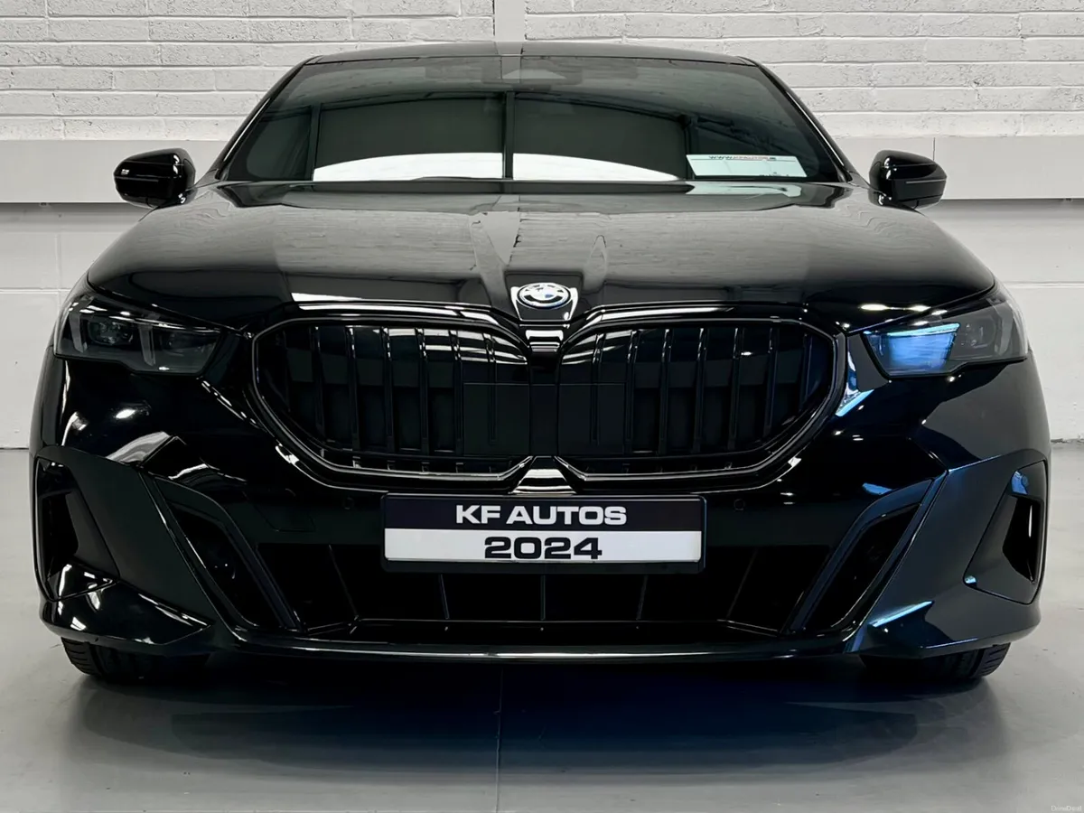 BMW 5 Series 530e M Sport Pro | Tech | Comfort Pck - Image 2