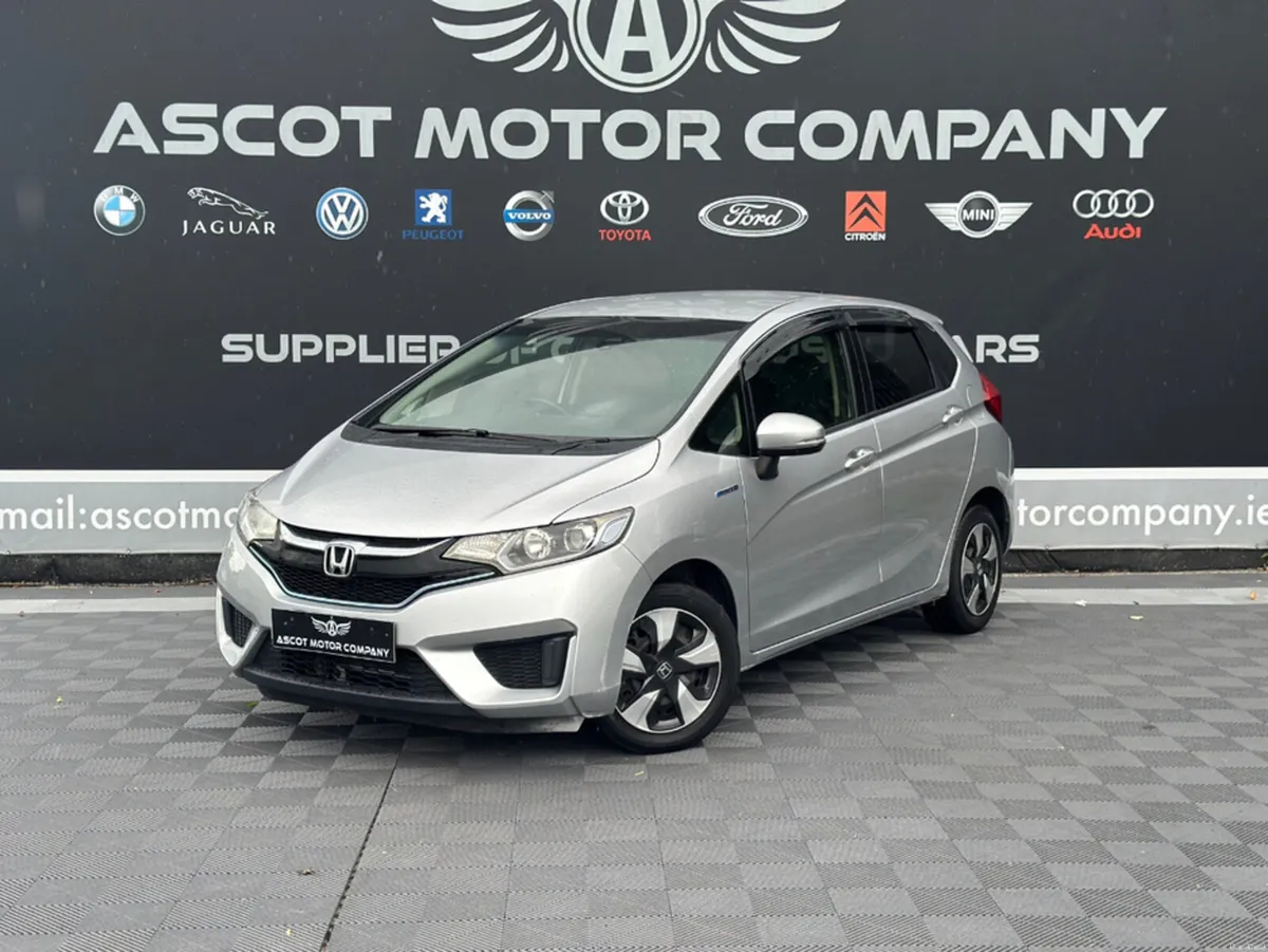 Honda Fit Petrol Hyrbid - Image 3
