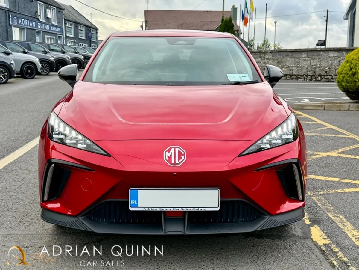 MG MG4 EXCLUSIVE TROPHY 64 KW 203 BHP 5DR AUTO LON - Image 6