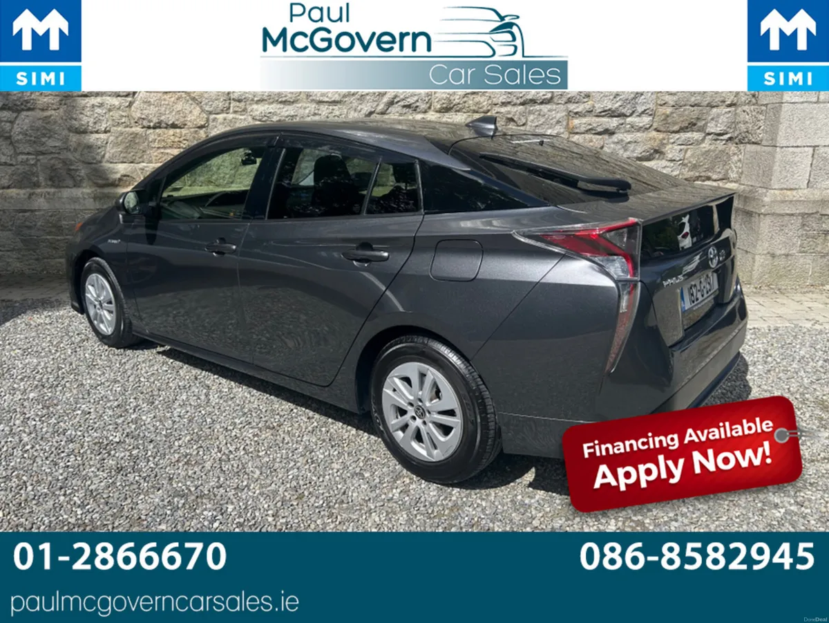 Toyota Prius ZVW50 5DR AUTO DAA-ZVW50 HYBRID - Image 2