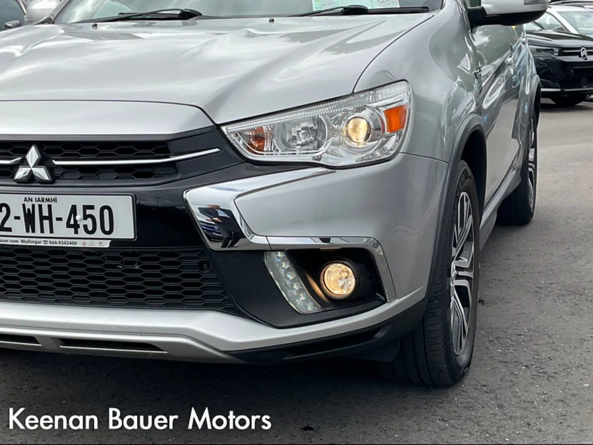 Mitsubishi ASX 1.6 DID INTENSE 2WD 18MY 4 DI-D 4DR - Image 4