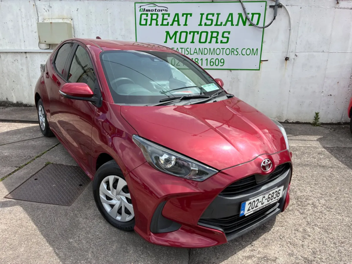 Toyota Yaris 1.0 petrol automatic - Image 1