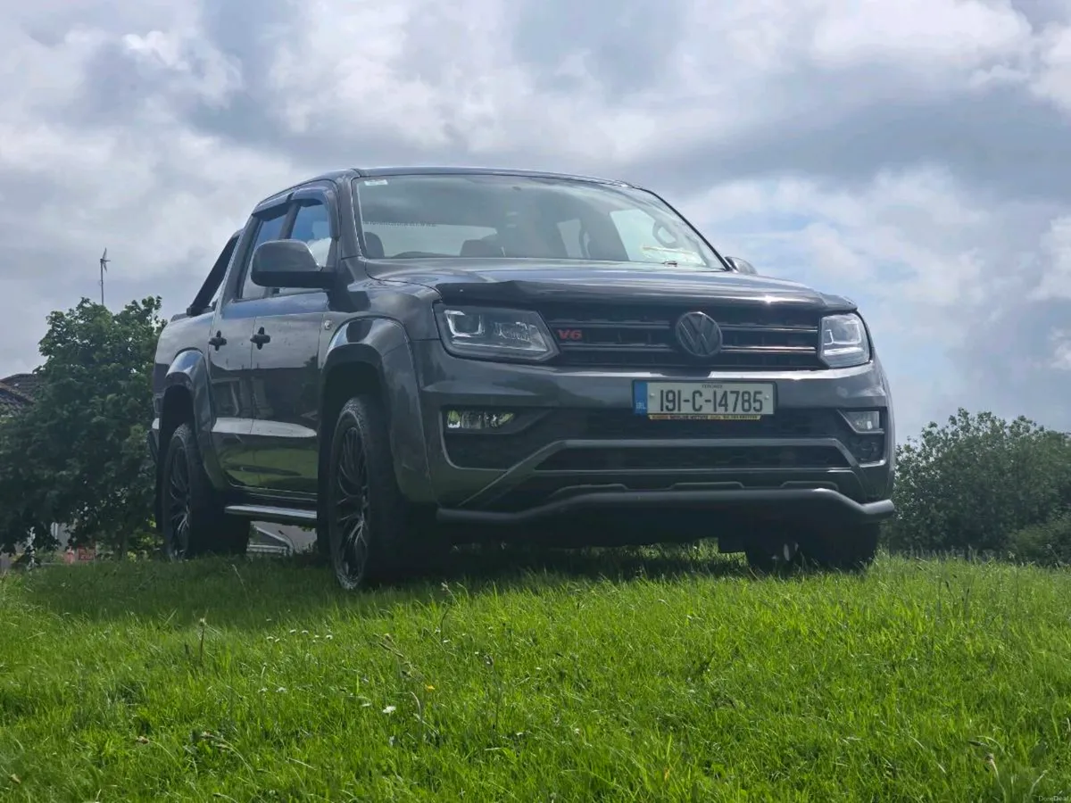 2019 VW AMAROK BLACK EDITION - Image 2