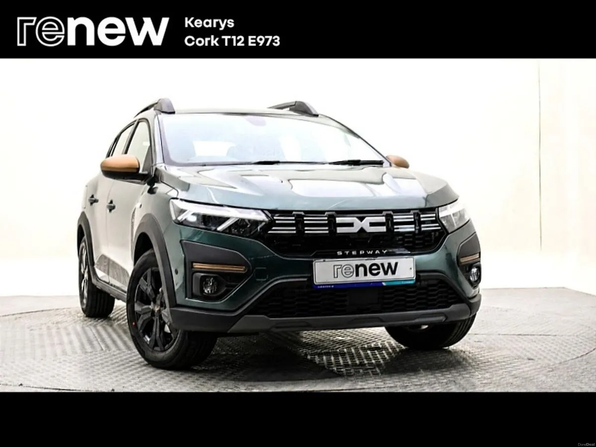 Dacia Sandero Stepway Extreme TCe 110 Demo - Image 1