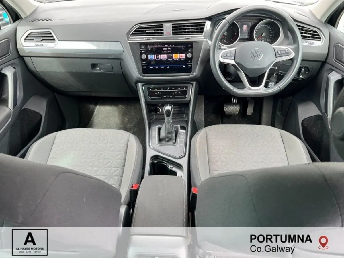 Volkswagen Tiguan AUTOMATIC LIFE 2.0TDI 150HP - Image 2