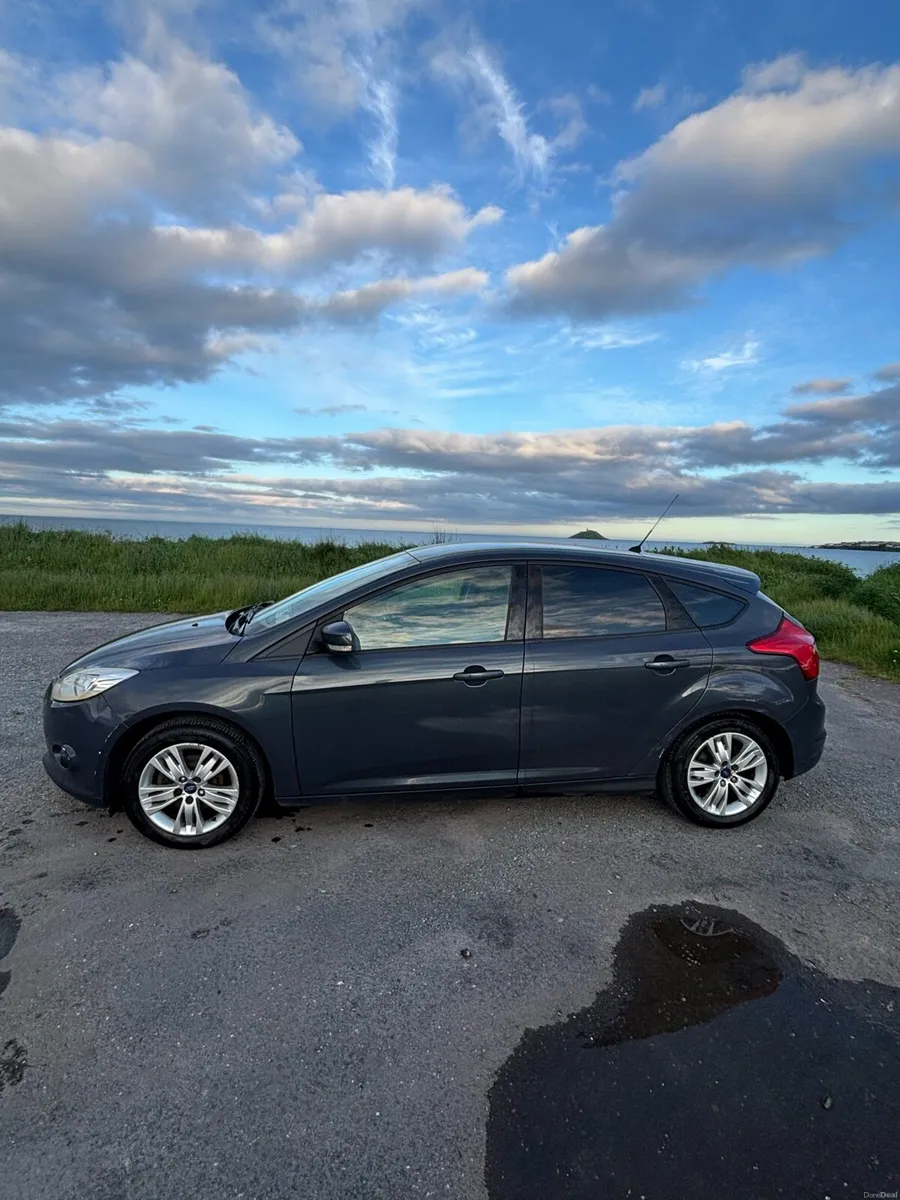 Ford Focus 2012 - Image 3