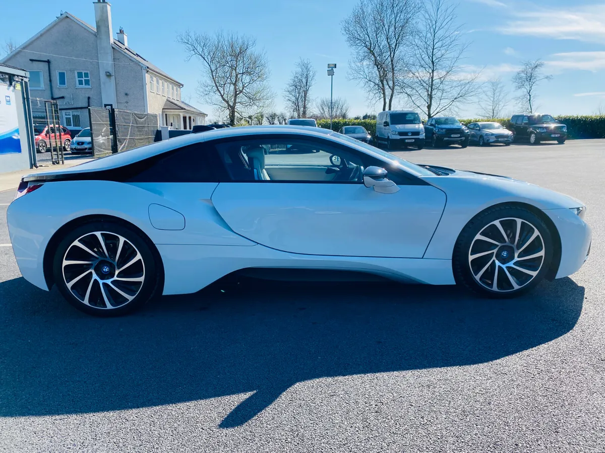 BMW i8 2017 (171) - Image 5