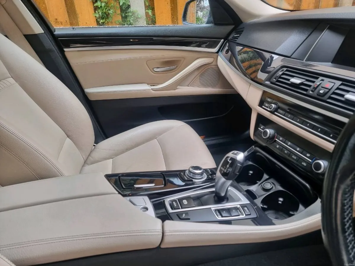 Car - Image 4