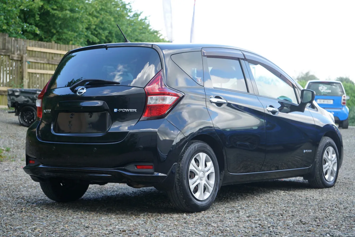 2017 Nissan Note E-Power - Image 3