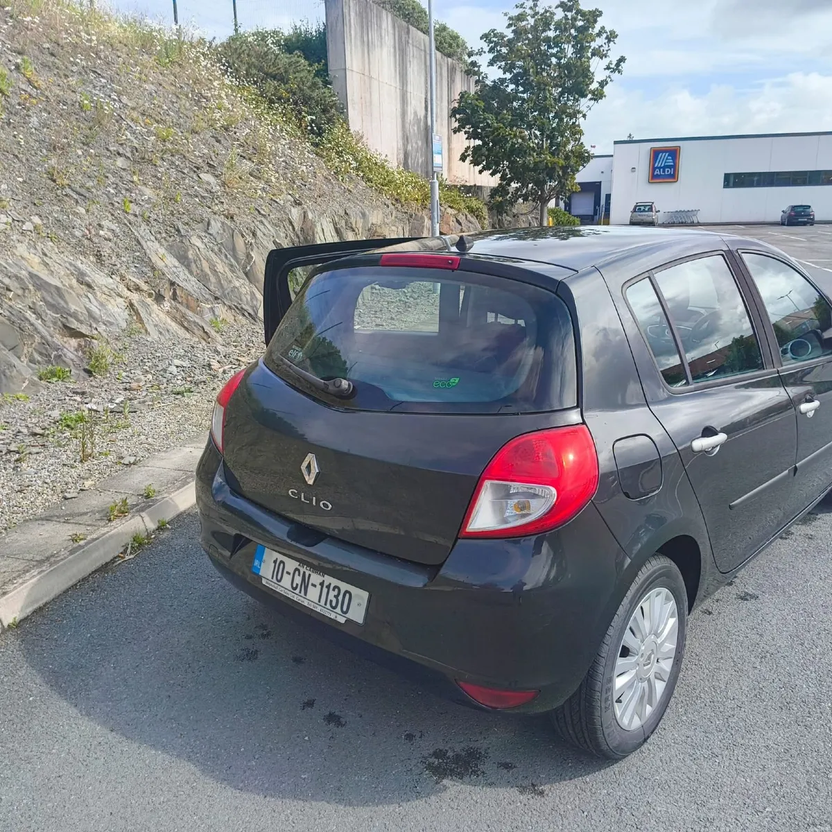 RENAULT CLIO 3 (1.2)  2010 - Image 4