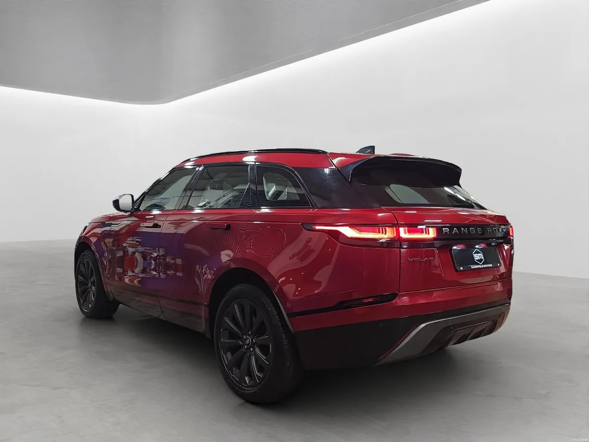 2022 LANDROVER RANGEROVER VELAR P400E R-DYNAMIC SE - Image 4