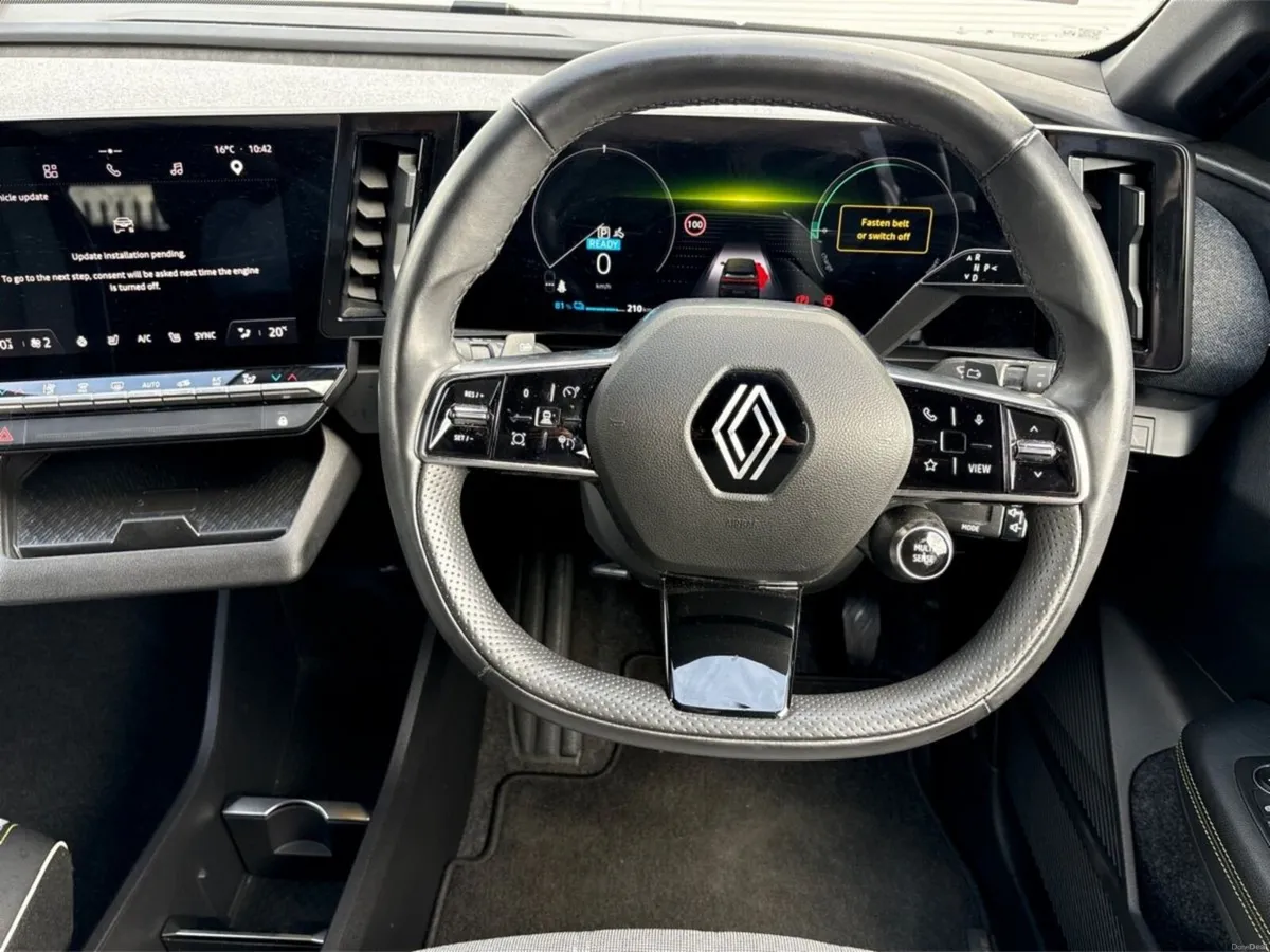 Renault Megane E-Tech EV40 130hp Techno - Image 4
