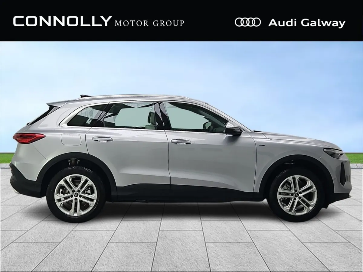 Audi Q5 €652 p/m - SE E-HYBRID QUATTRO A/T - Image 3