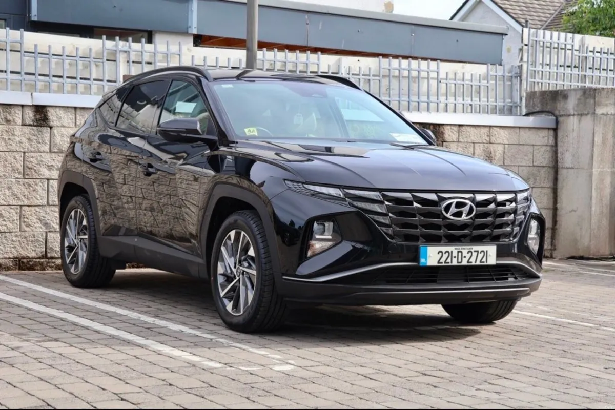 Hyundai Tucson 2WD Executive - Image 3