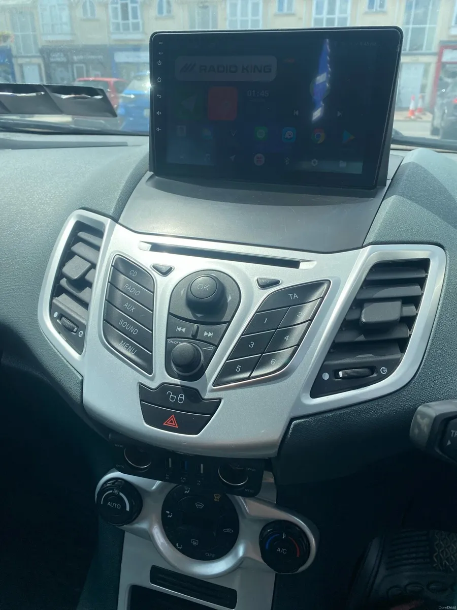 Ford fiesta titanium - Image 3